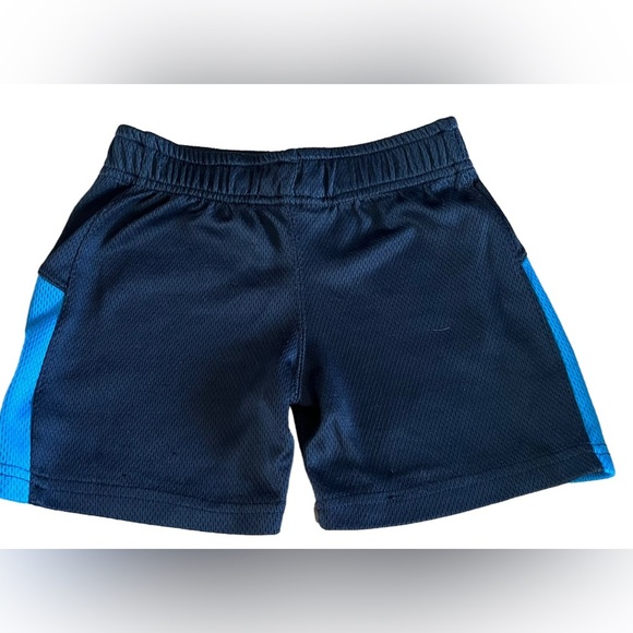 Russell Athletic Basketball Shorts - Picture 5 of 9